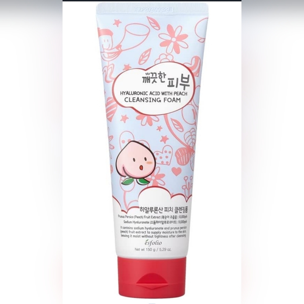 esfolio Hyaluronic Acid with Peach Cleansing Foam